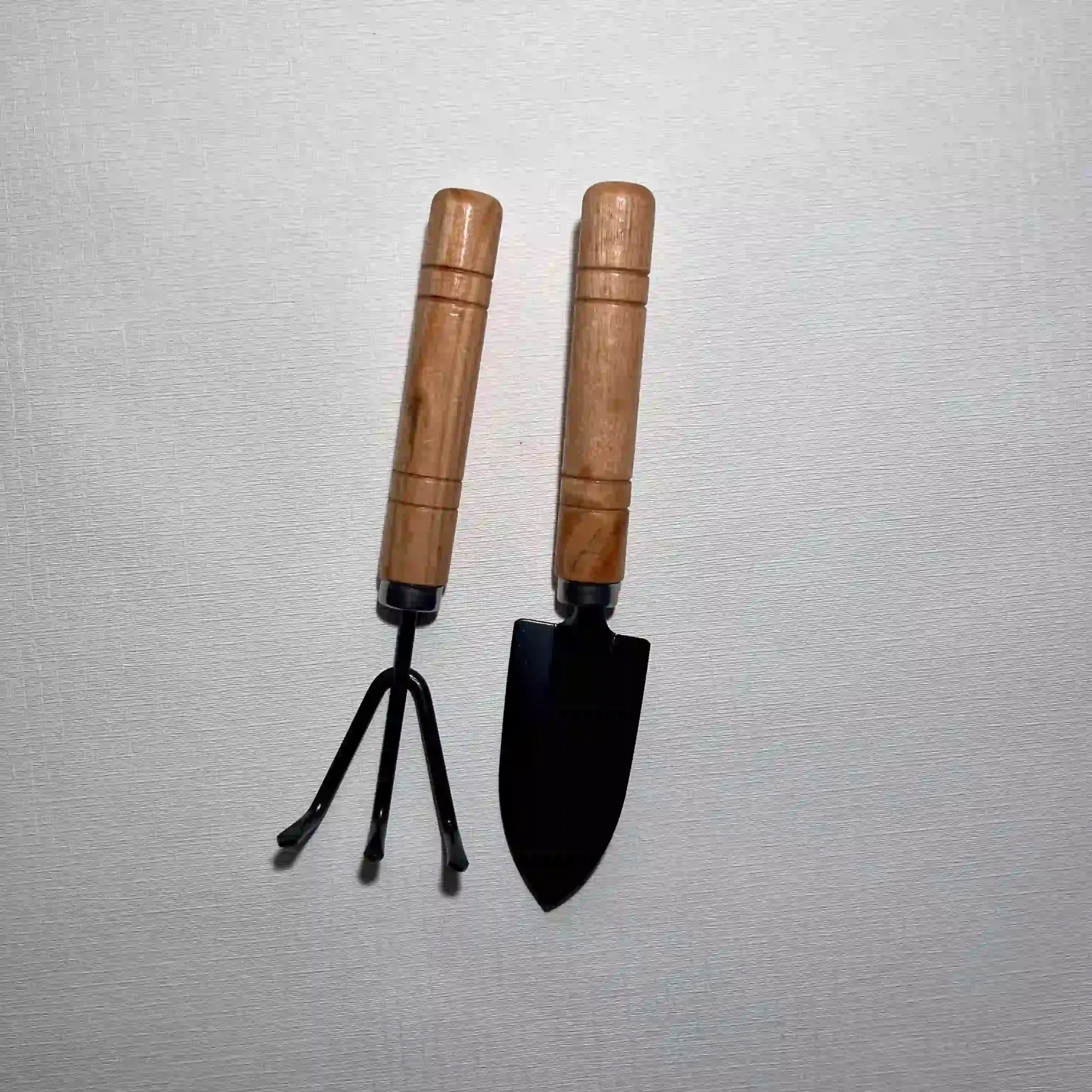 ابزار باغبانی کودک